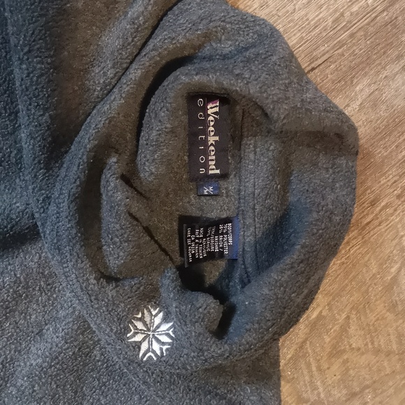 Weekend Edition fleece and knit cowl neck tunic style sweater, grey size medium - Picture 2 of 5